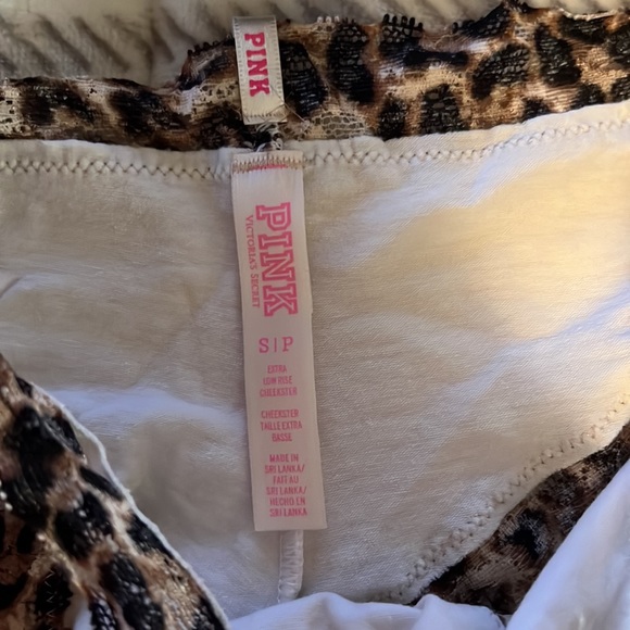 Victoria’s Secret Pink underwear, brand new never worn, size M and size S - Picture 2 of 4